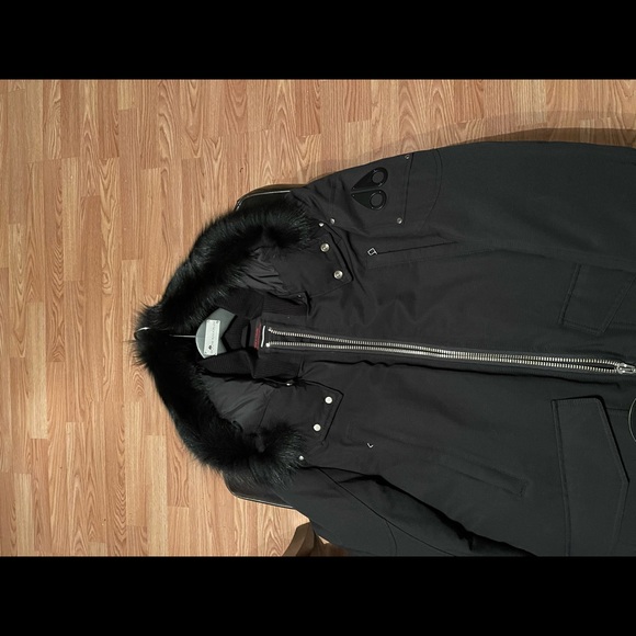 Moose knuckle jacket with fur - Picture 4 of 4